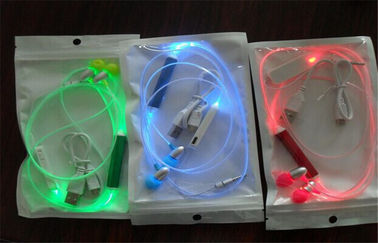 Produits électro-luminescents du clignotement LED d'écouteur en plastique de fil emballés par le sac d'OPP